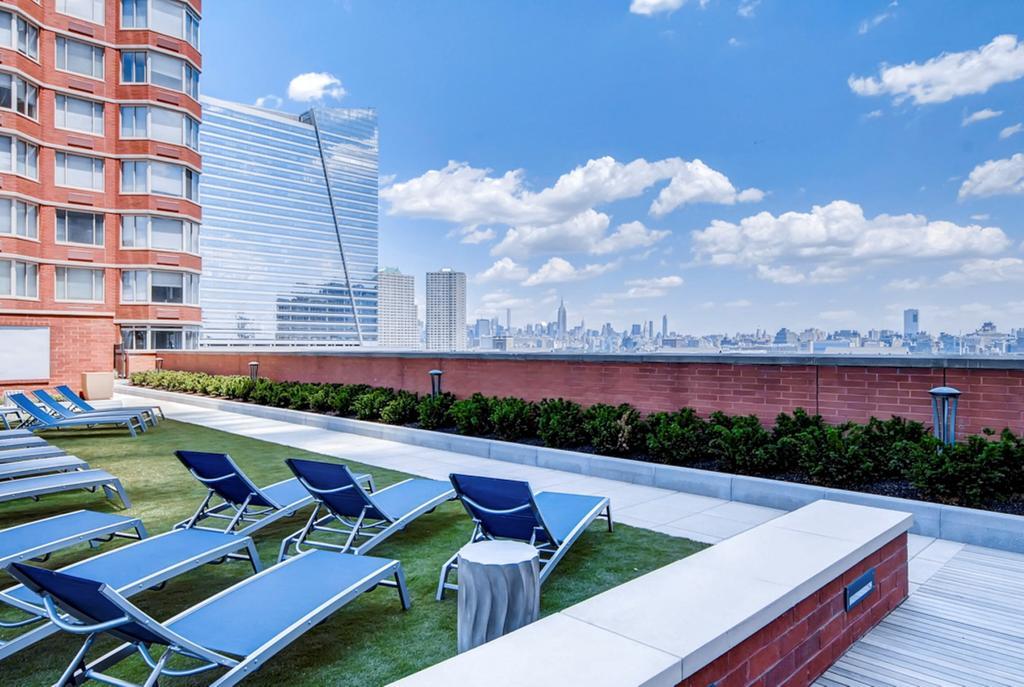 Bluebird Suites In Jersey City Exterior foto